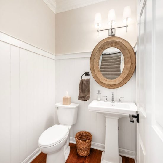 Bathroom Remodeling Contractor Columbus Ohio 12 5769 Lake Forest Way 001 1000px